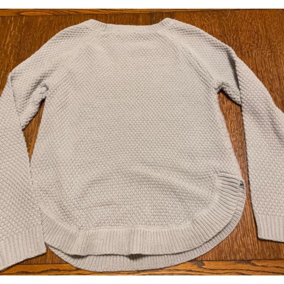 Women's size L Grey sweater with Lace front, Cloud Chaser - Picture 4 of 6